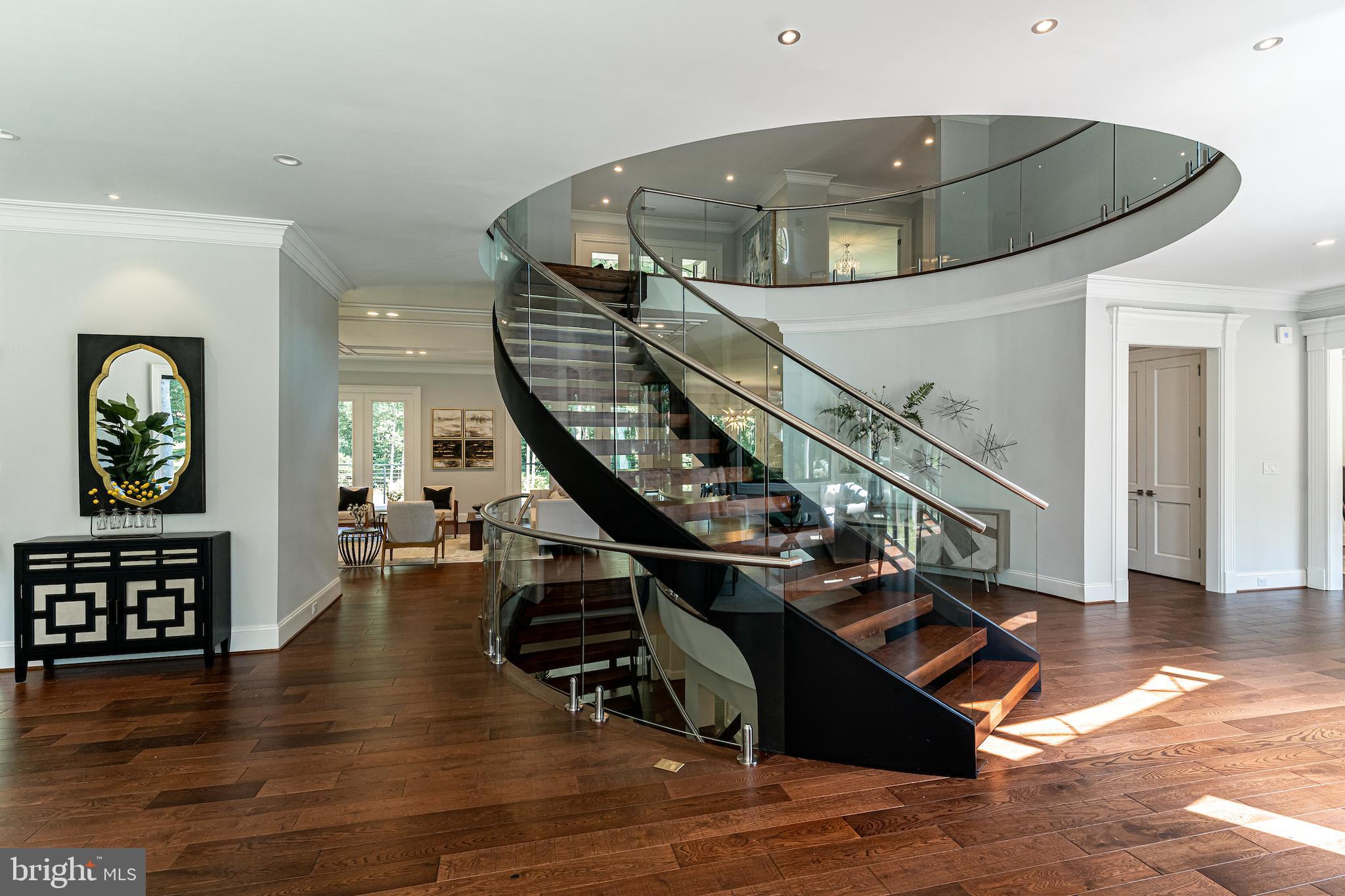 2035 Hunter Mill Road Vienna, VA 22181 - Photo 60 of 123