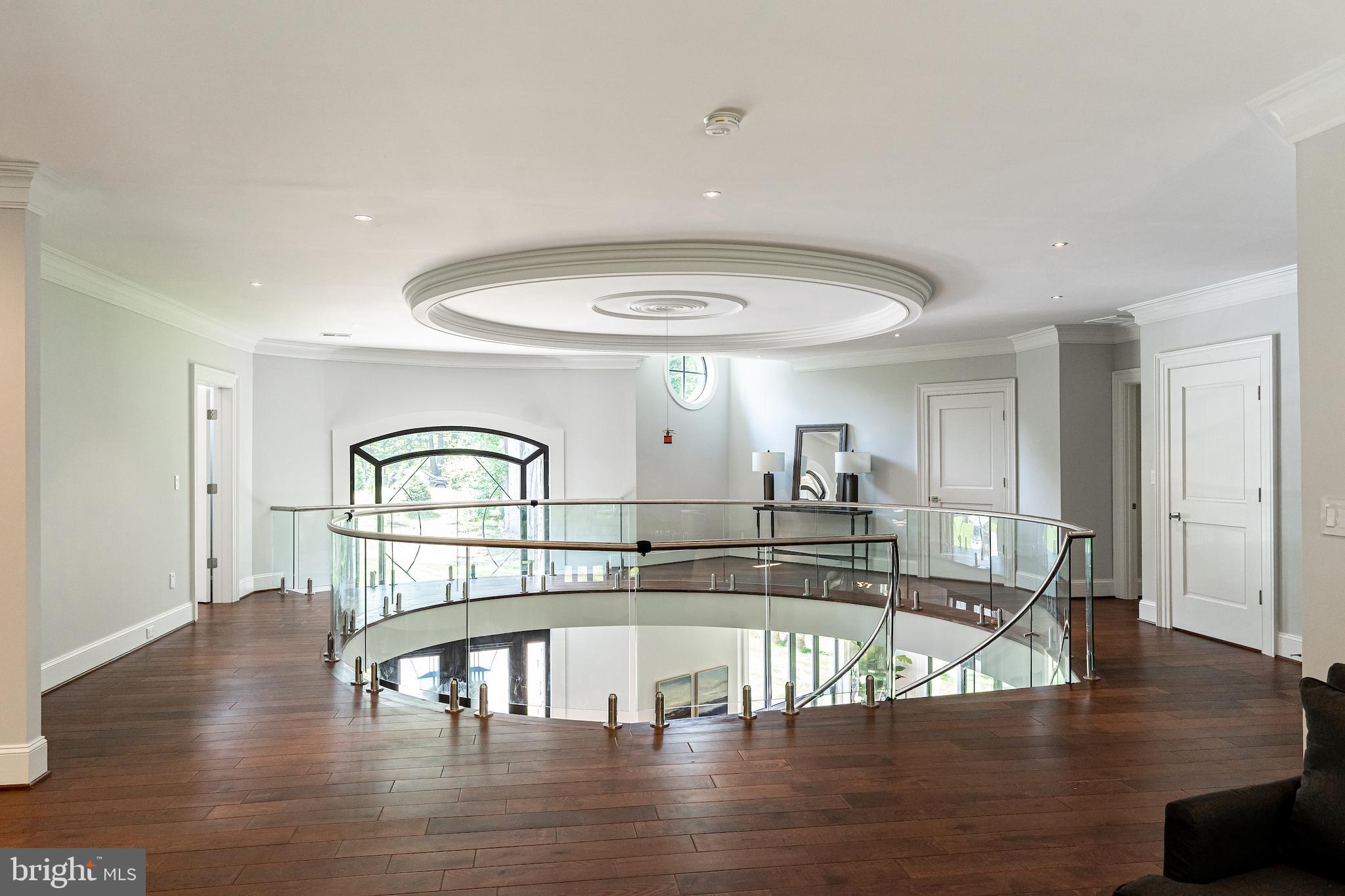 2035 Hunter Mill Road Vienna, VA 22181 - Photo 64 of 123