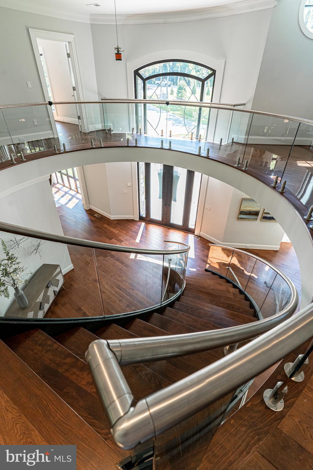 2035 Hunter Mill Road Vienna, VA 22181 - Photo 65 of 123