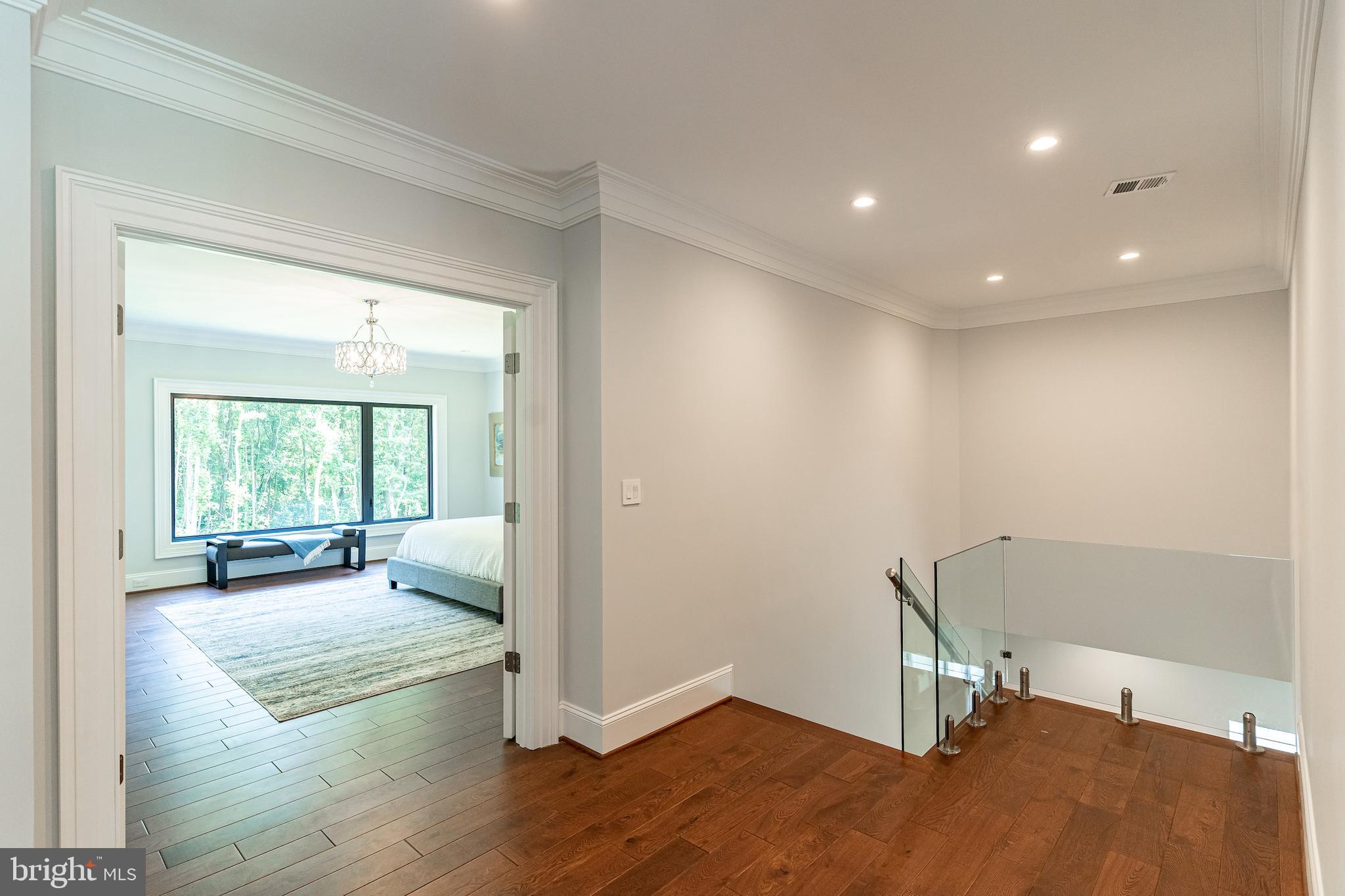 2035 Hunter Mill Road Vienna, VA 22181 - Photo 69 of 123