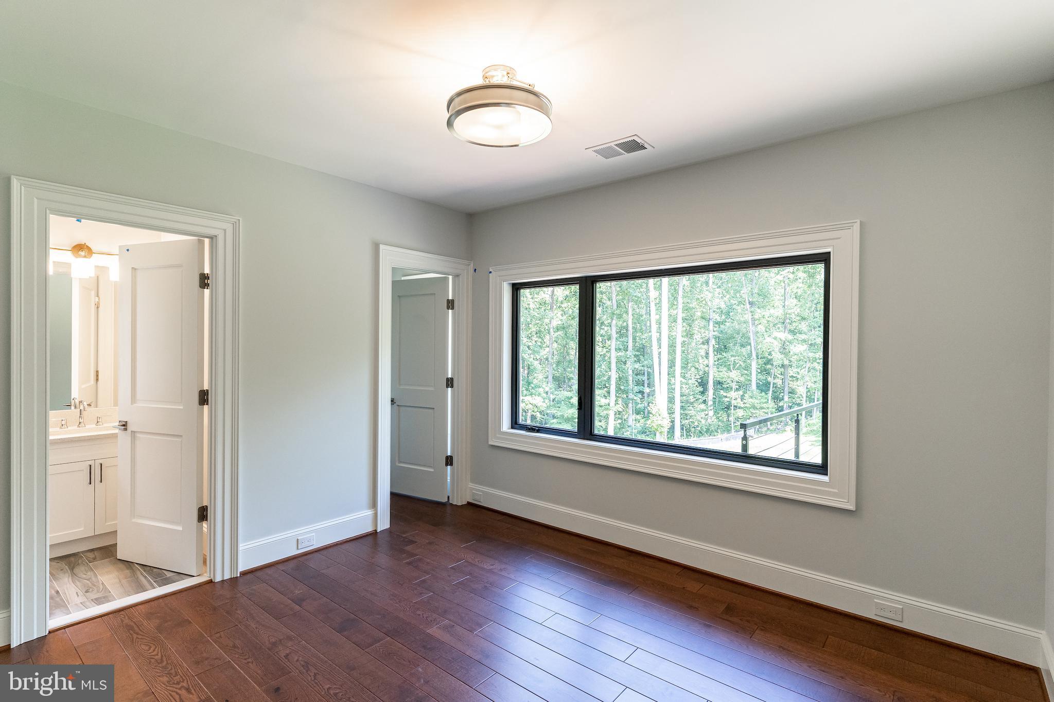 2035 Hunter Mill Road Vienna, VA 22181 - Photo 87 of 123