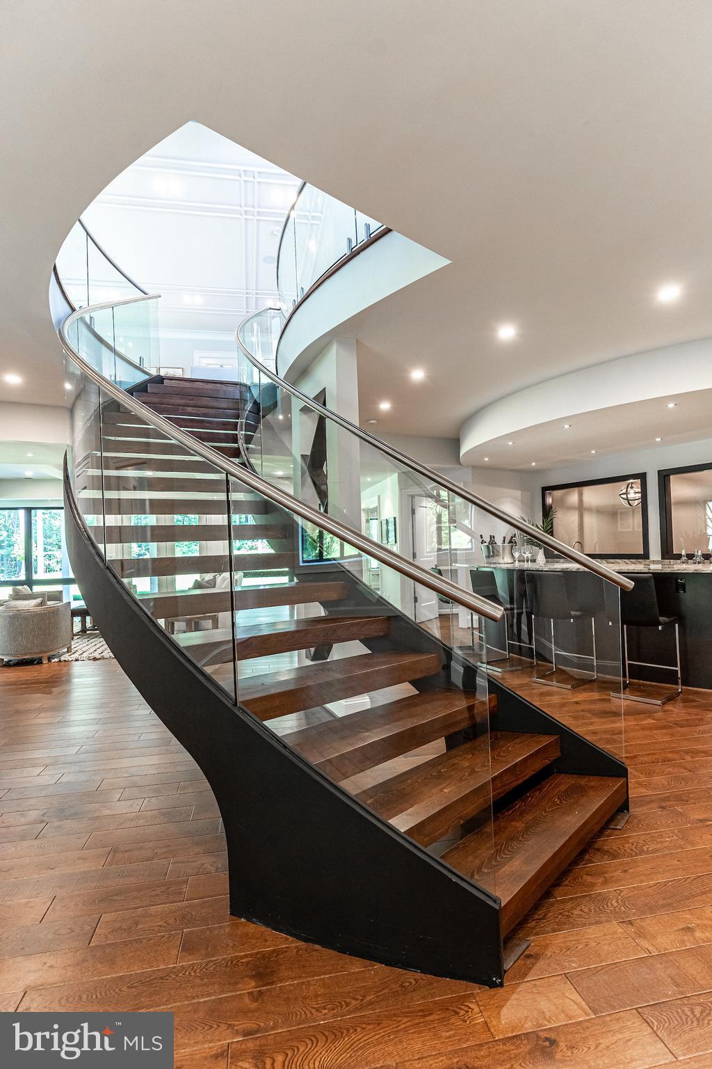 2035 Hunter Mill Road Vienna, VA 22181 - Photo 93 of 123