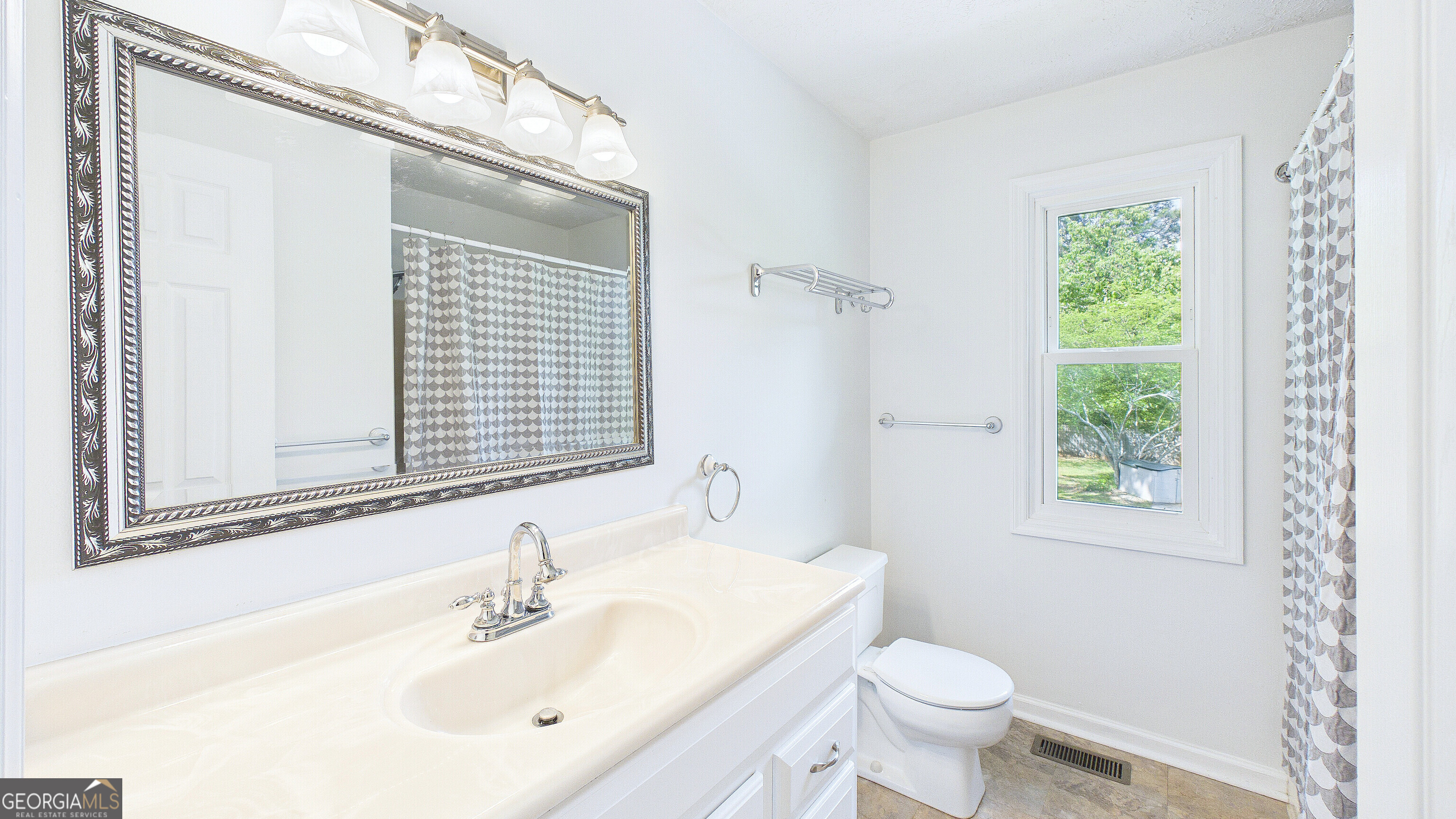 105 Surrey Place Perry, GA 31069 - Photo 40 of 62