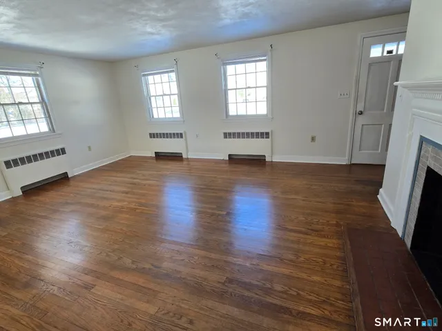 $2,300 | 134 Camp Street, Plainville, CT 06062