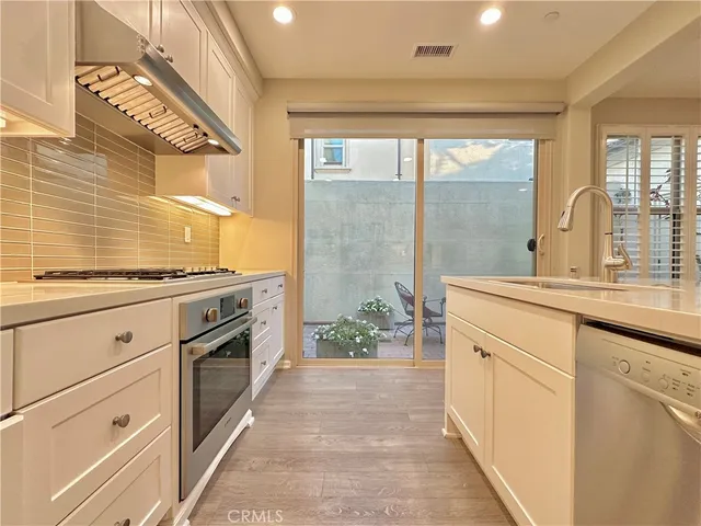 $4,600 | 123 Desert Lotus, Irvine, CA 92618