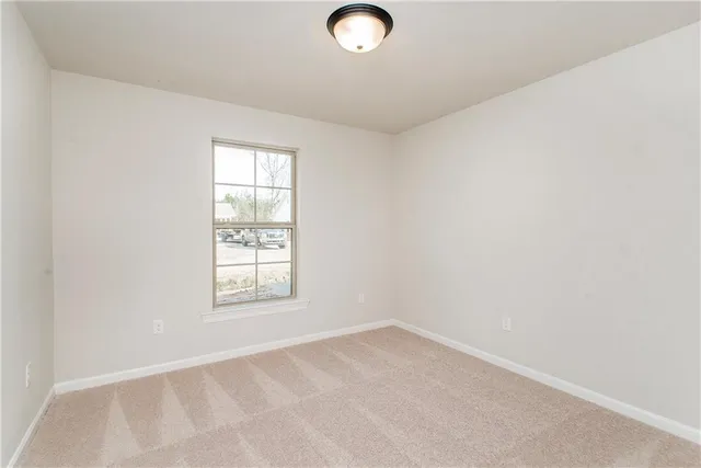 $1,700 | 24134 John McKigney Road, Springfield, LA 70462