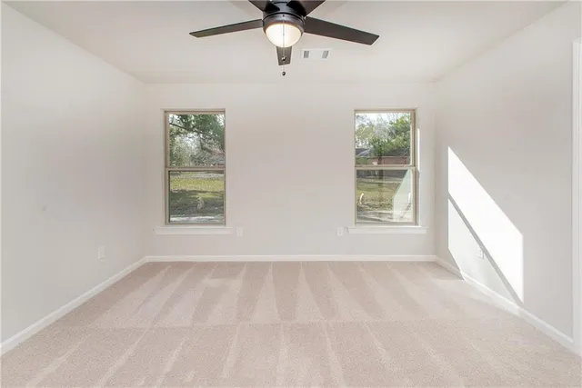 $1,700 | 24134 John McKigney Road, Springfield, LA 70462