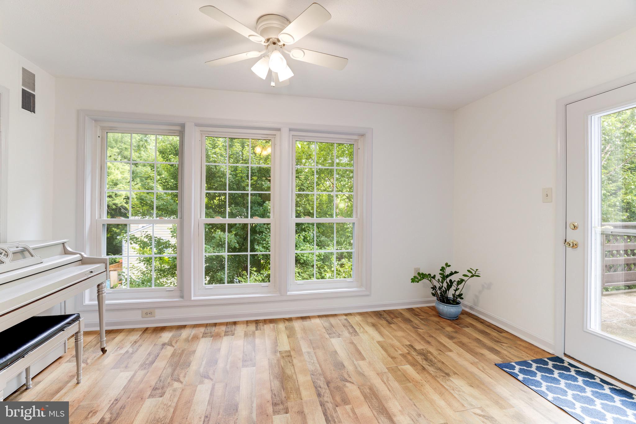 10098 Oakton Terrace Road Oakton, VA 22124 - Photo 24 of 36 Gallery Image 24