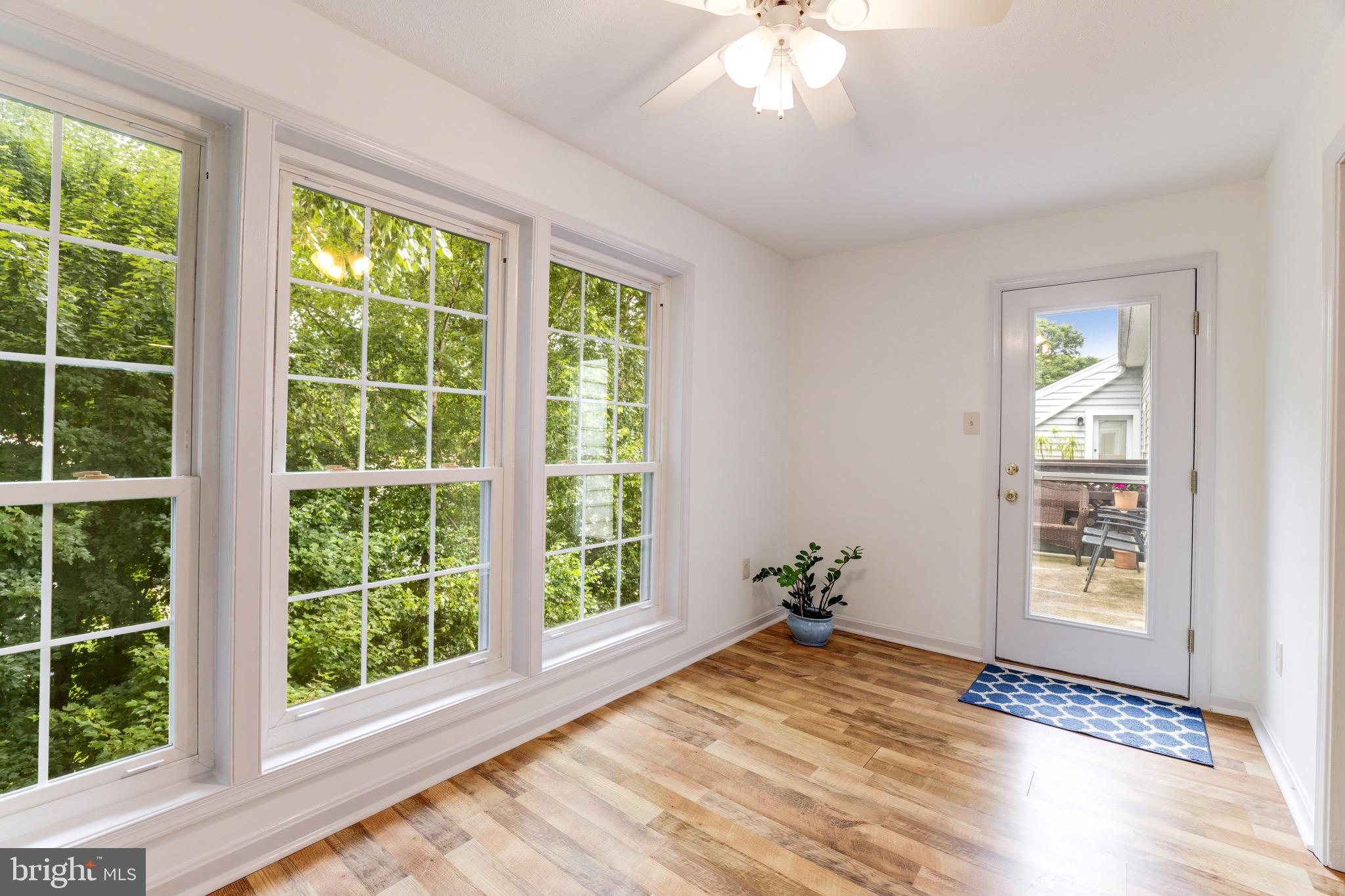 10098 Oakton Terrace Road Oakton, VA 22124 - Photo 27 of 36 Gallery Image 27