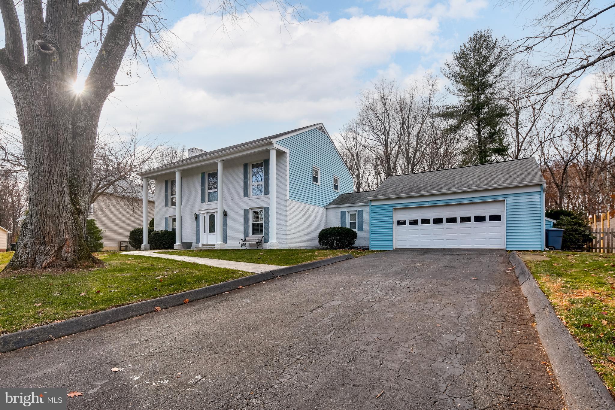 2814 Foxhound Road Ellicott City, MD 21042 - Photo 3 of 52