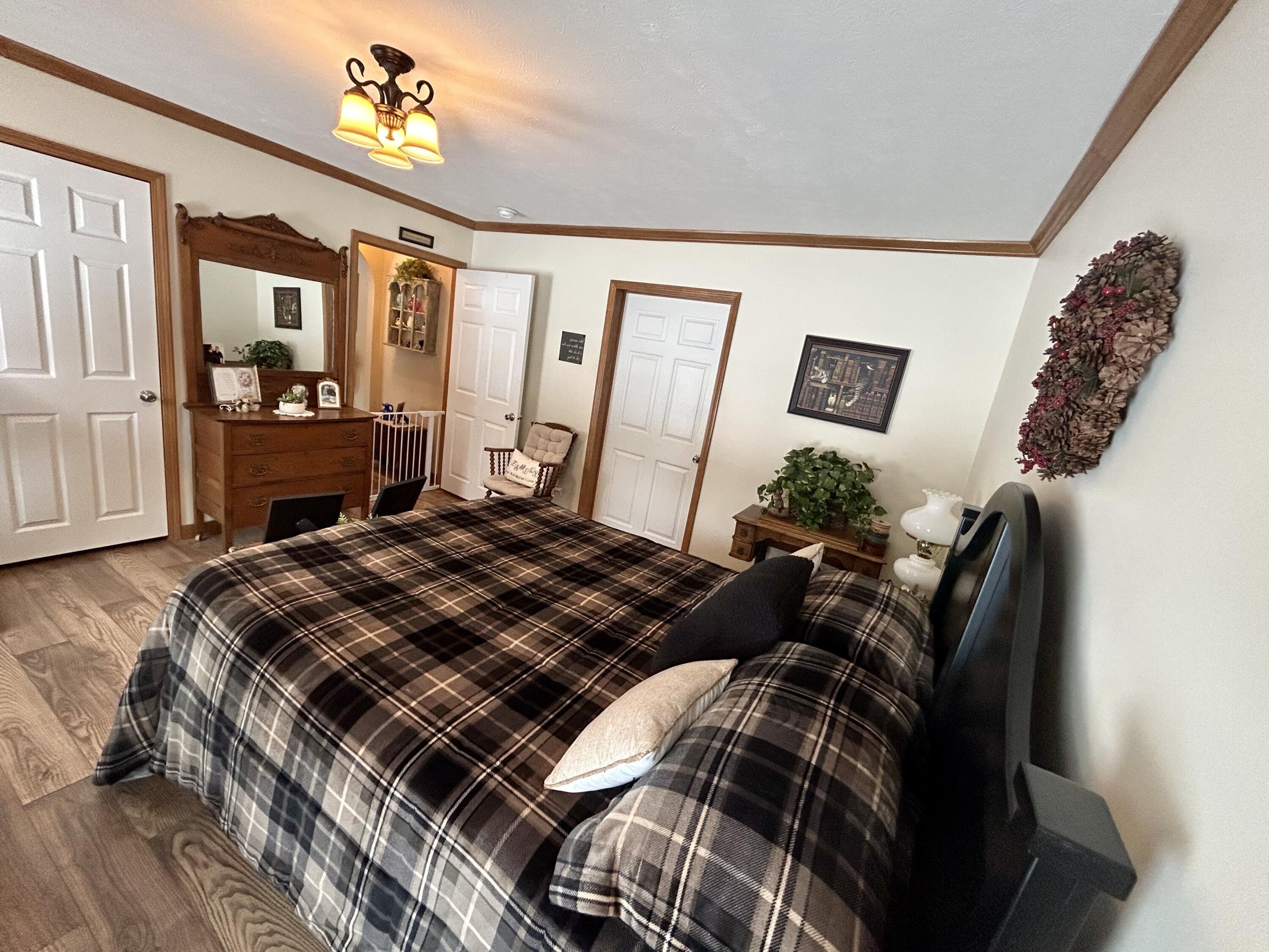 352 Thompson Road Mooers, NY 12958 - Photo 20 of 48 Gallery Image 20