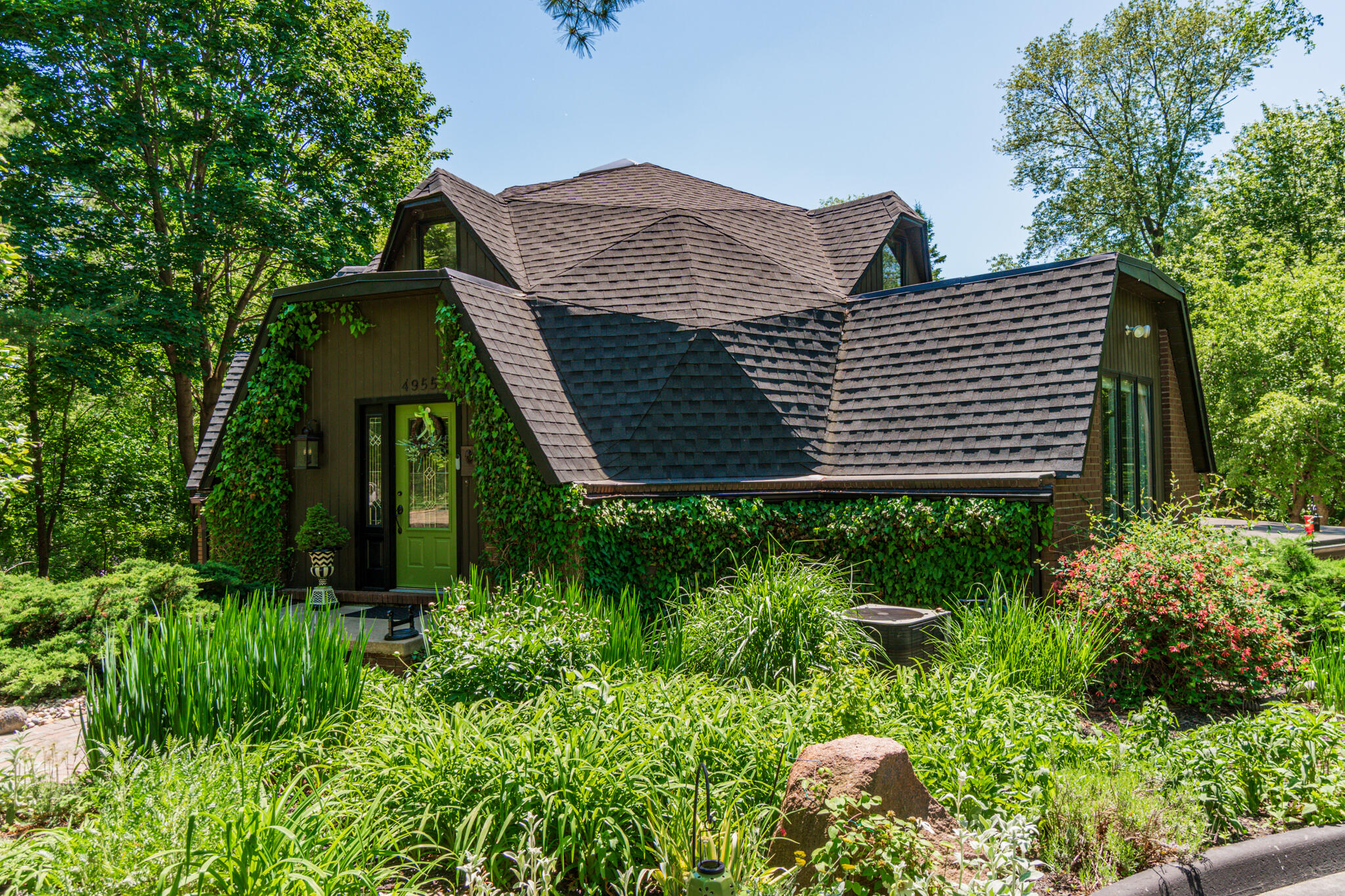49555 Hanford Road Canton, MI 48187 - Photo 4 of 50 Hanford-02