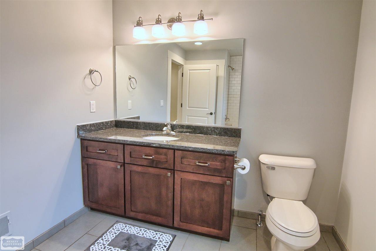 5575 West Road Washington, MI 48094 - Photo 28 of 49 31284773-30.JPG