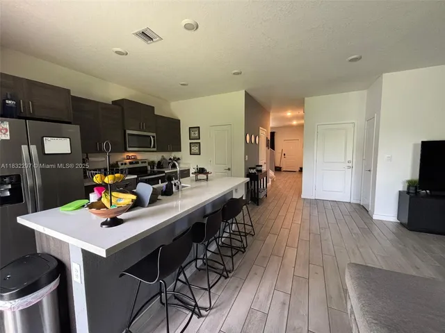 $399,900 | 830 Southeast 19th Street, Homestead, FL 33034