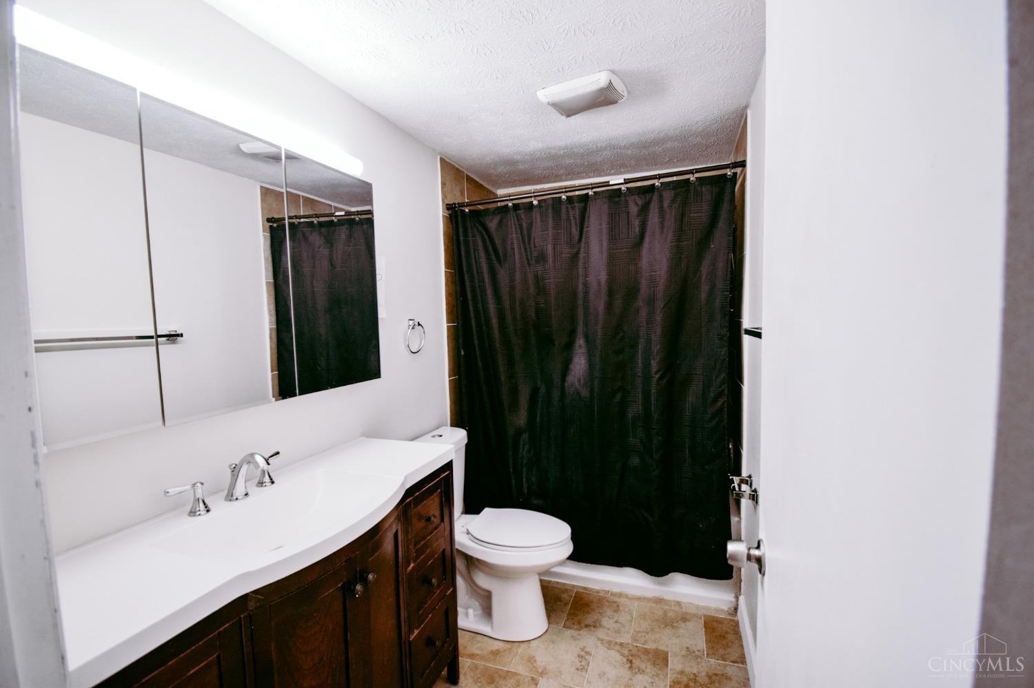 9381 Daly Road Cincinnati, OH 45231 - Photo 13 of 18 Gallery Image 13