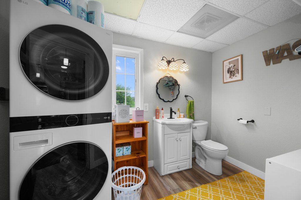 1814 Big Island Road Rock Island, IL 61201 - Photo 25 of 60