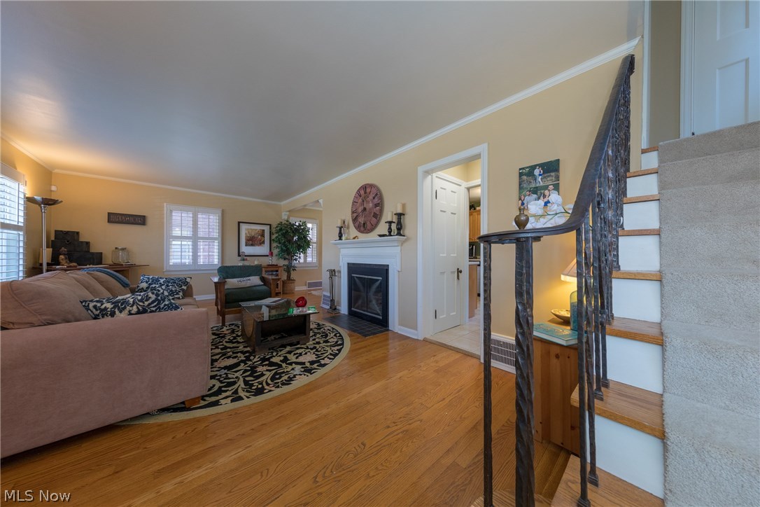 2483 Channing Road Cleveland, OH 44118 - Photo 4 of 35 The Living Room