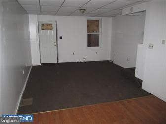 4346 Ridge Road Linwood, PA 19061 - Photo 2 of 6 Living Room