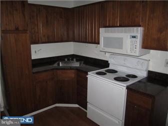 4346 Ridge Road Linwood, PA 19061 - Photo 3 of 6 Kitchen