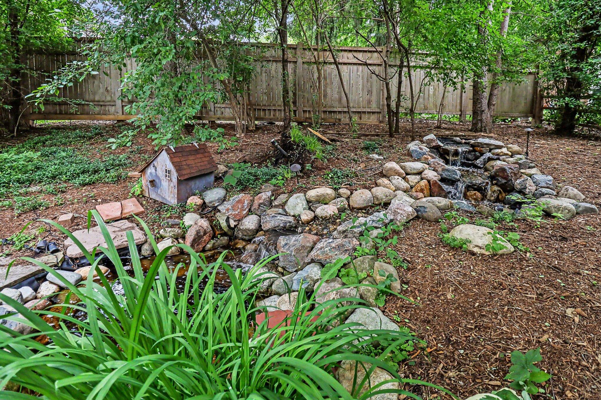 2411 Londonderry Road Ann Arbor, MI 48104 - Photo 55 of 61 061_file_5590