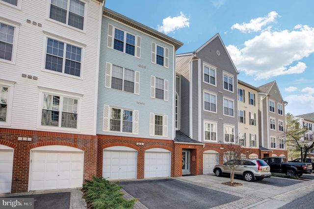 $510,000 | 263 South Pickett Street, Unit 402, Alexandria, VA 22304