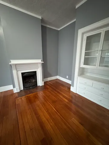 $1,950 | 100 Cabot Street, Unit 5, Beverly, MA 01915