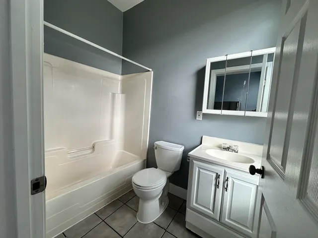 $1,950 | 100 Cabot Street, Unit 5, Beverly, MA 01915