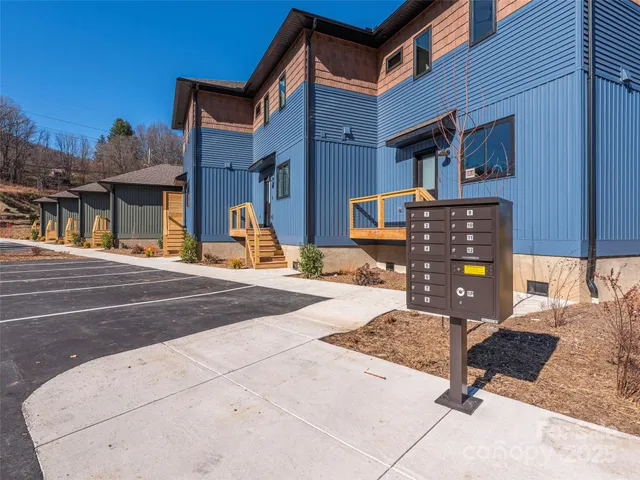 $410,000 | 35 Leap Frog Park, Waynesville, NC 28786