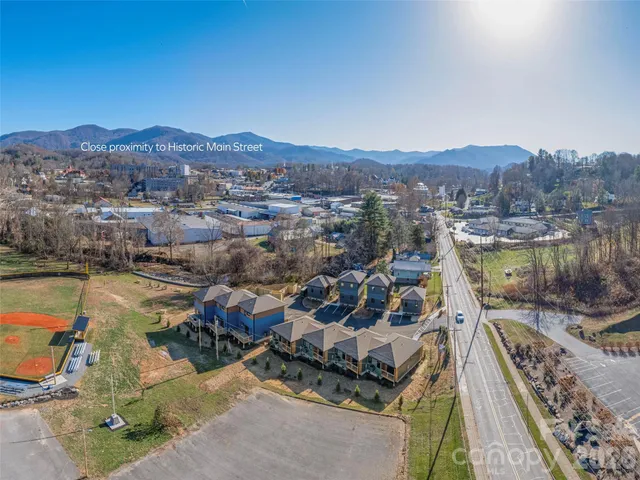 $385,000 | 35 Leap Frog Park, Waynesville, NC 28786