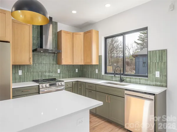$340,000 | 35 Leap Frog Park, Waynesville, NC 28786