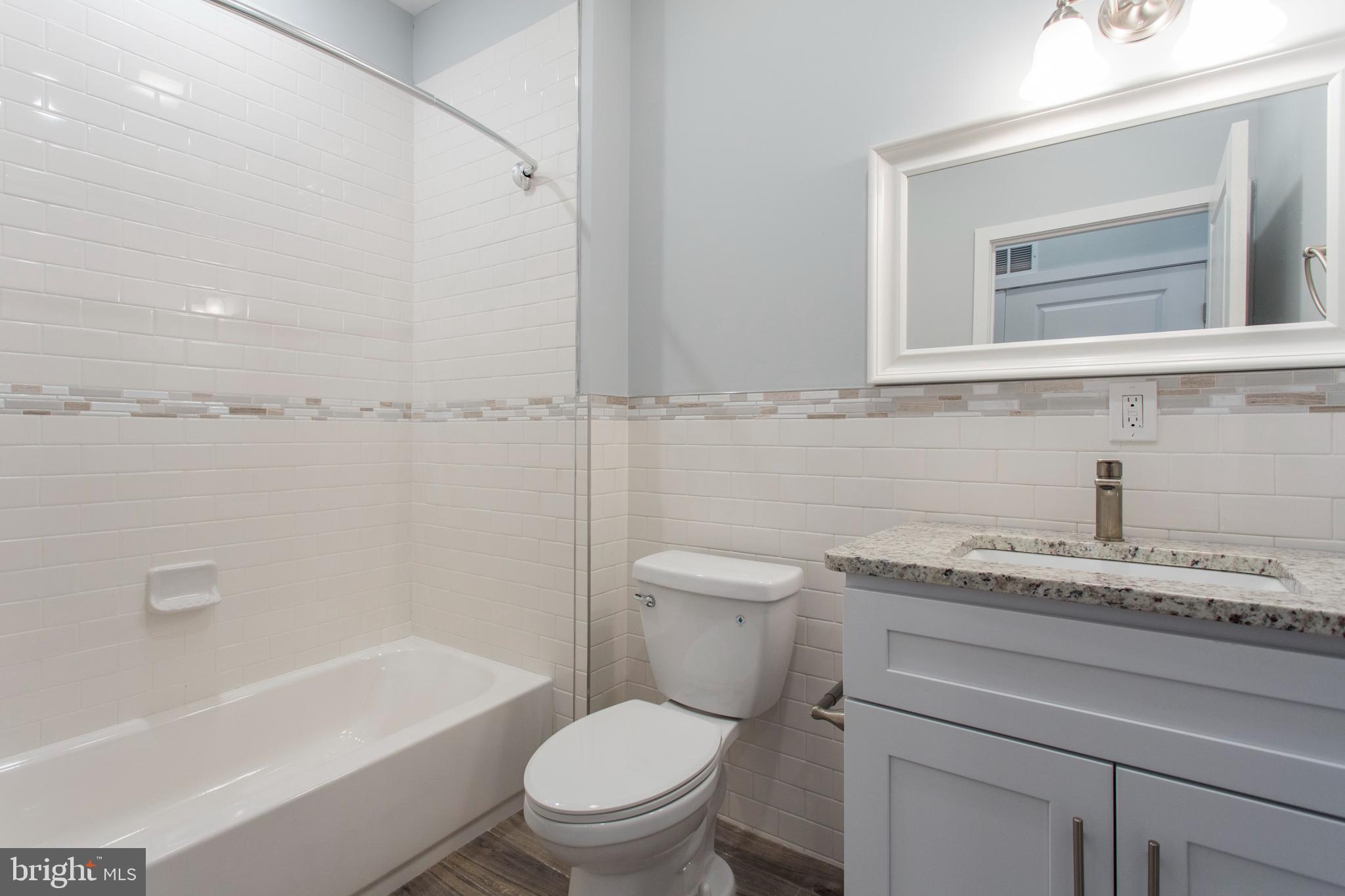 1318 South Broad Street, Unit 2F Philadelphia, PA 19146 - Photo 3 of 9