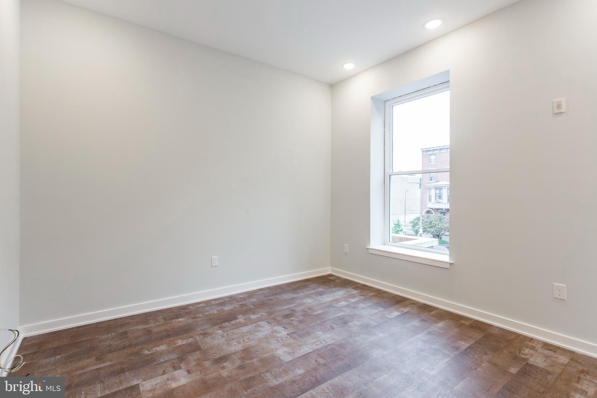 1318 South Broad Street, Unit 2F Philadelphia, PA 19146 - Photo 5 of 9