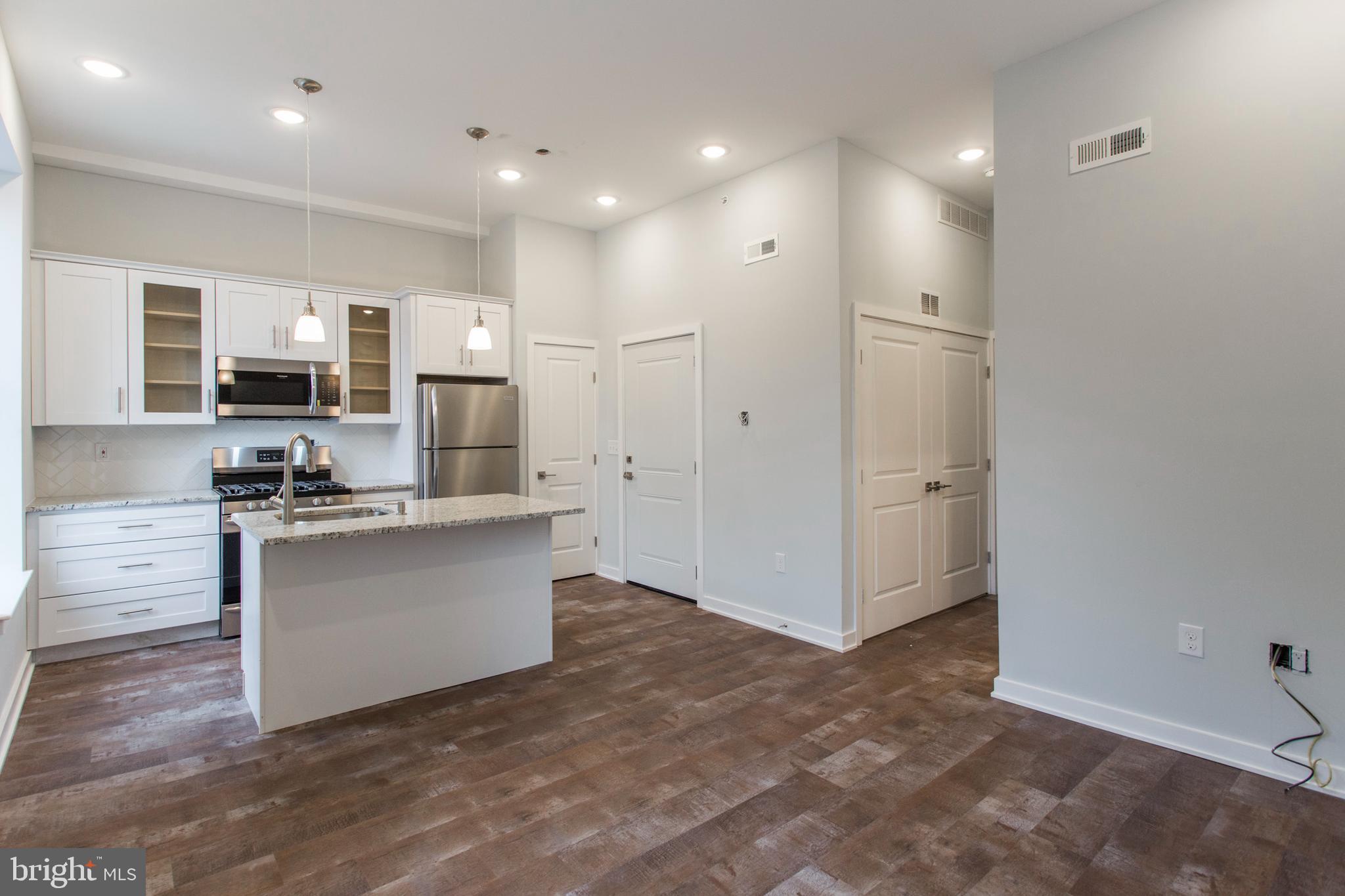 1318 South Broad Street, Unit 2F Philadelphia, PA 19146 - Photo 9 of 9