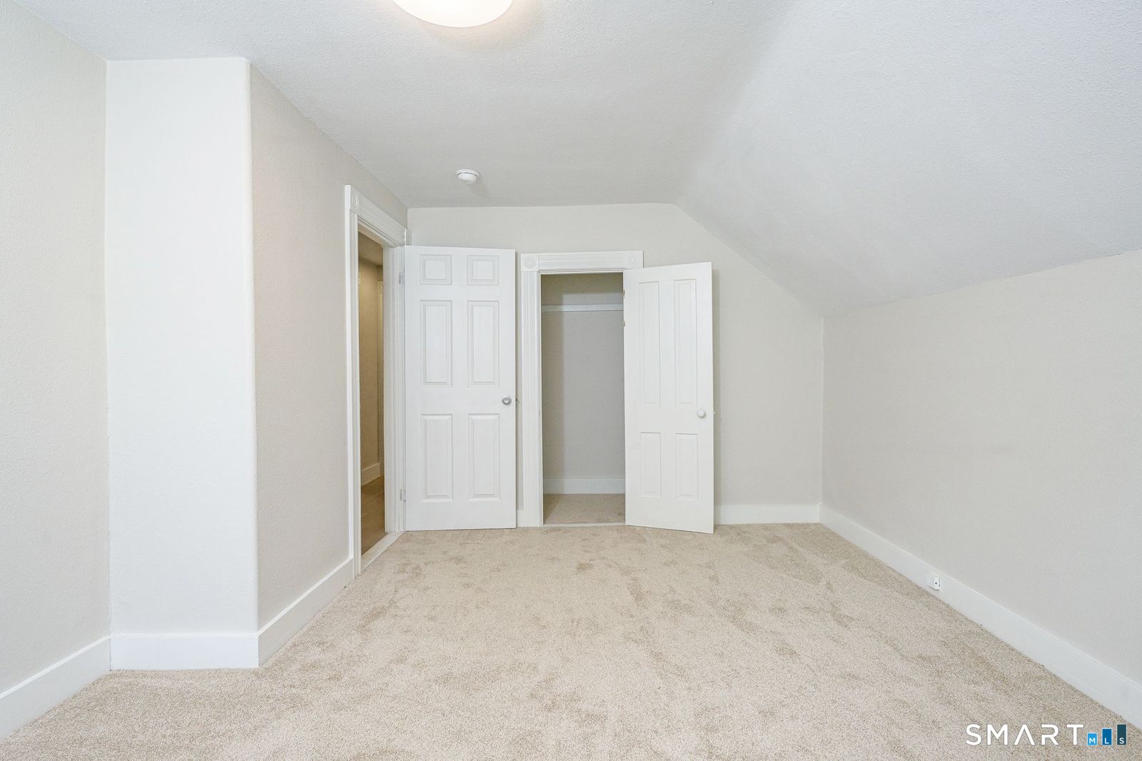 193 East Franklin Street Killingly, CT 06239 - Photo 28 of 30