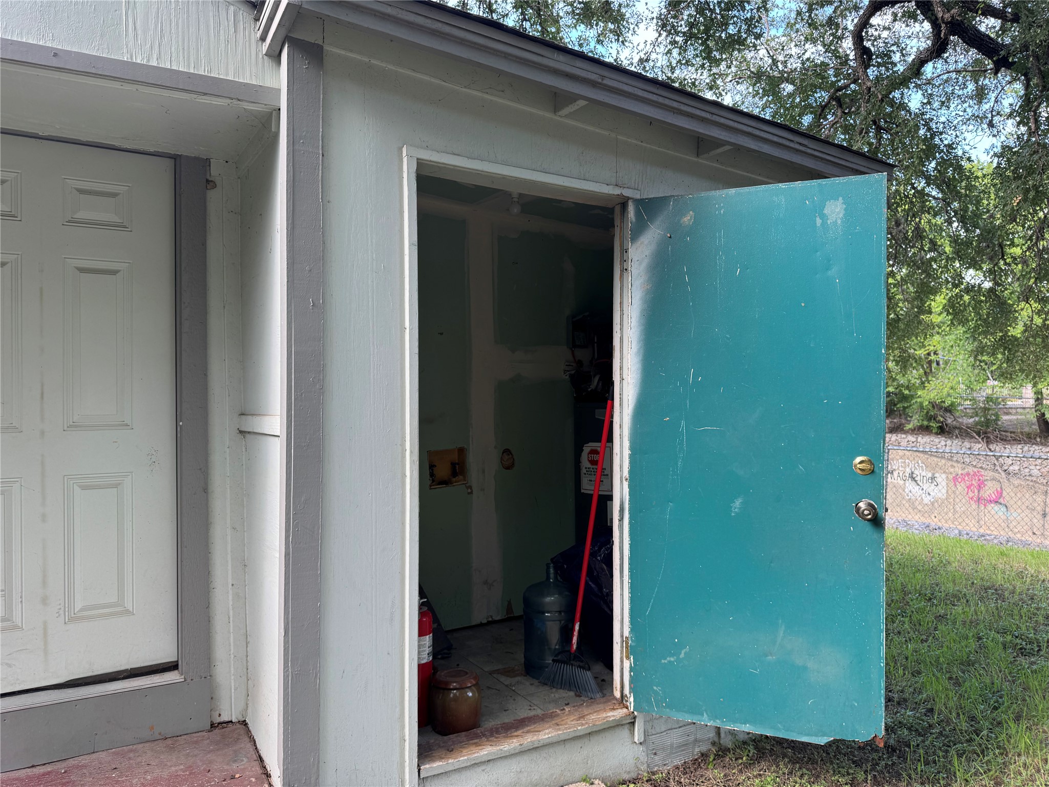 5007 Heflin Lane Austin, TX 78721 - Photo 23 of 25 Secure storage space for belongings or utility items.