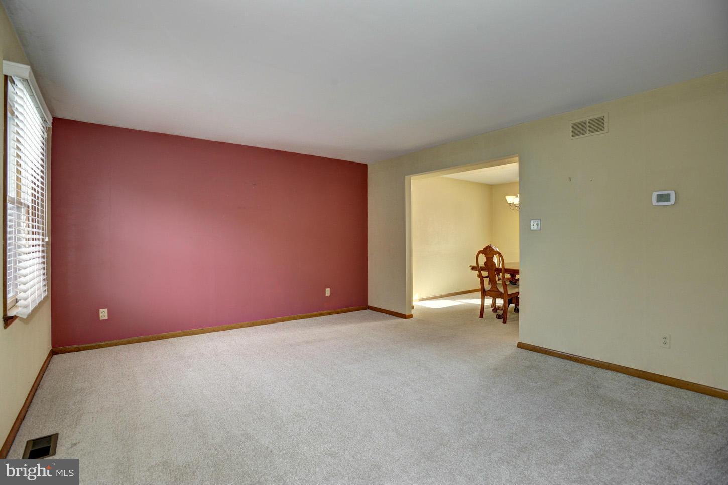 3351 Old Gamber Road Finksburg, MD 21048 - Photo 2 of 26 Living Room