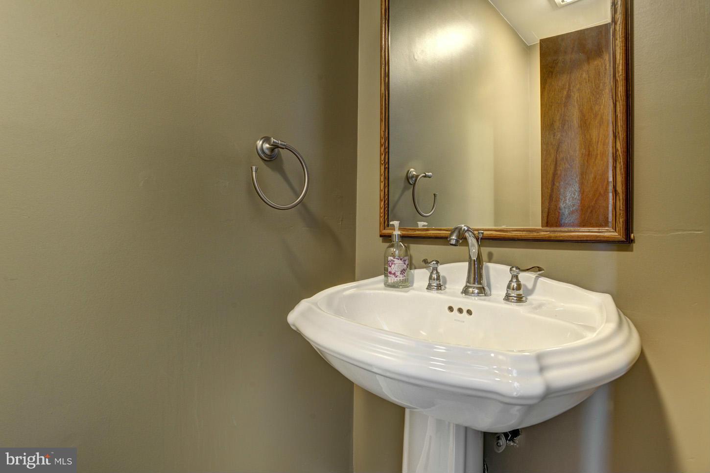 3351 Old Gamber Road Finksburg, MD 21048 - Photo 12 of 26 Powder Room