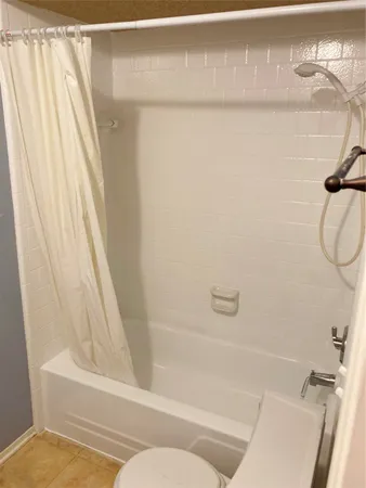 $1,400 | 12009 Greenwood Forest Drive, Houston, TX 77066