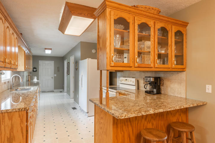 256 Brea Road Dunlap, TN 37327 - Photo 7 of 24 brea 11