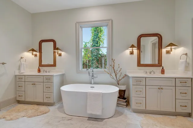 $2,599,000 | 1406 5th Avenue North, Nashville, TN 37208