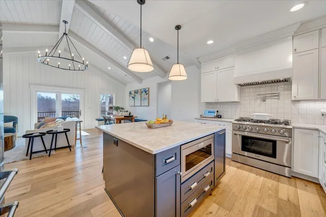 $1,750,000 | 162 Lake Pointe Trail, Glade Hill, VA 24092