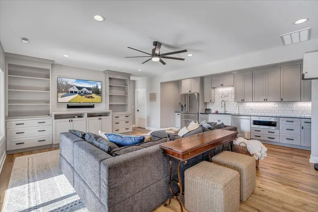 $1,750,000 | 162 Lake Pointe Trail, Glade Hill, VA 24092