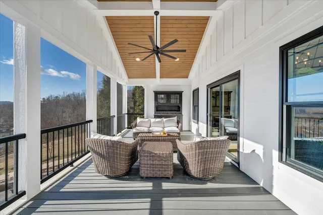 $1,750,000 | 162 Lake Pointe Trail, Glade Hill, VA 24092