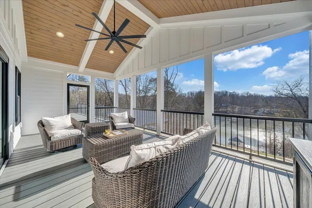 $1,750,000 | 162 Lake Pointe Trail, Glade Hill, VA 24092