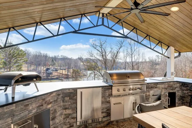 $1,750,000 | 162 Lake Pointe Trail, Glade Hill, VA 24092