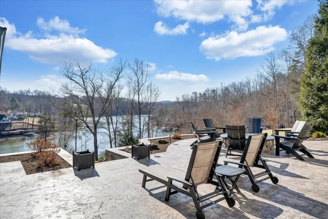 $1,750,000 | 162 Lake Pointe Trail, Glade Hill, VA 24092
