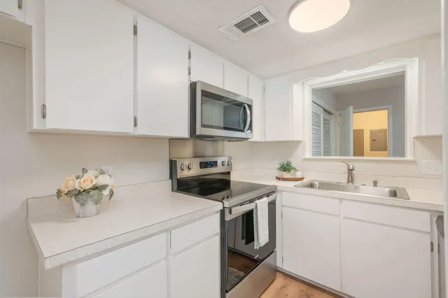 $229,900 | 130 Valencia Drive, Fort Walton Beach, FL 32547