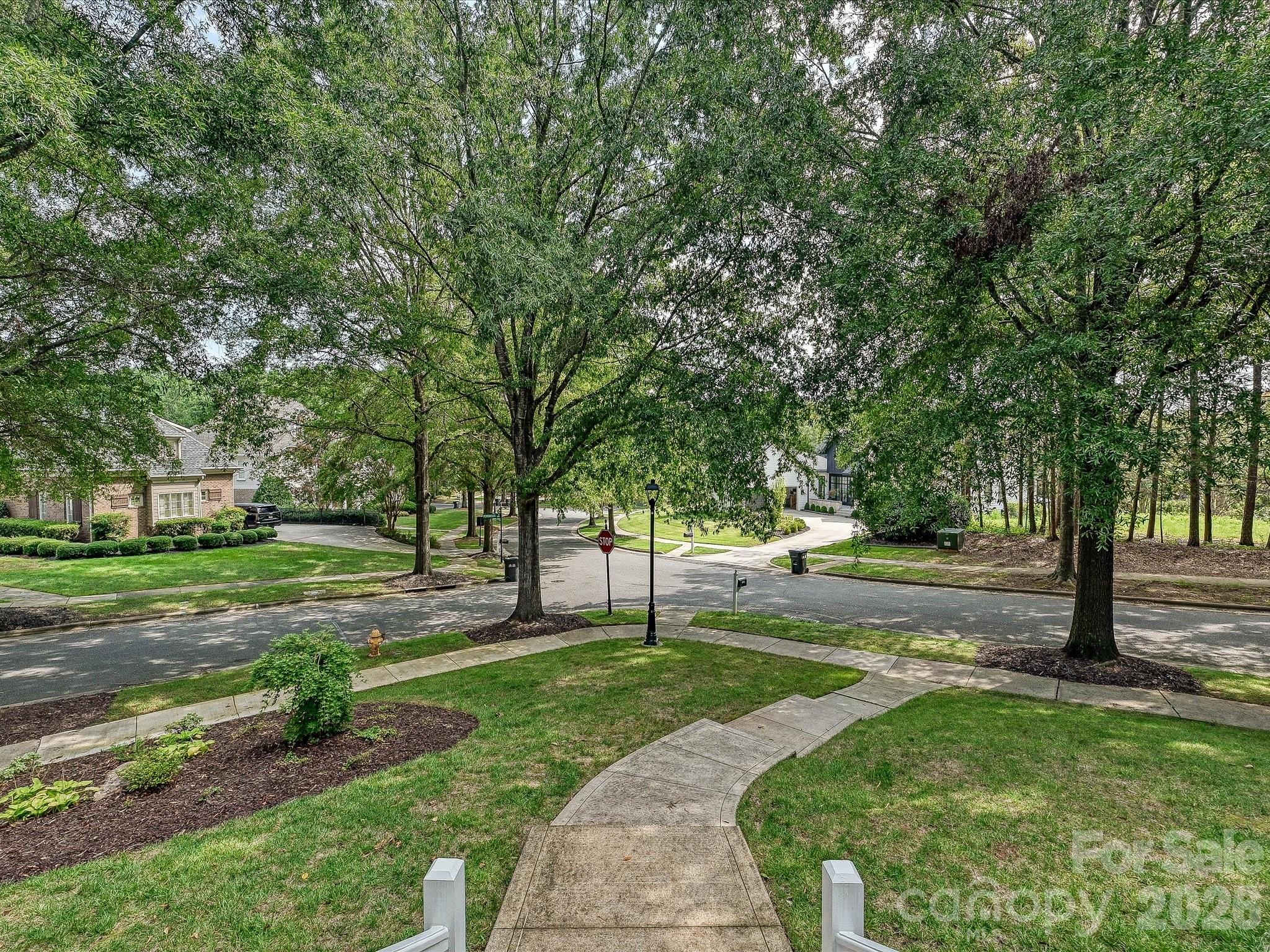 8902 Summer Club Road Charlotte, NC 28277 - Photo 3 of 47 Gallery Image 3