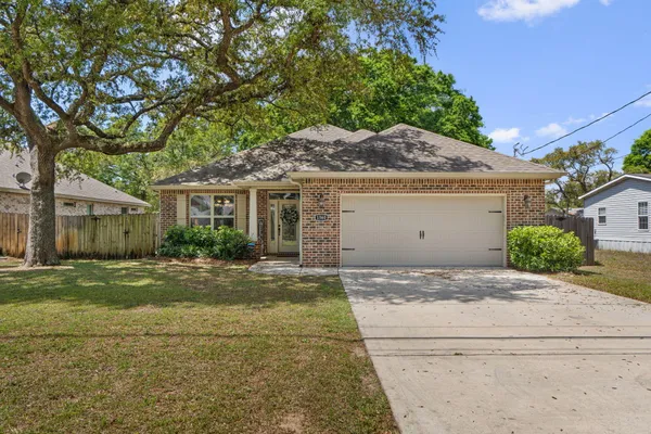 $564,999 | 1560 Hickory Street, Niceville, FL 32578