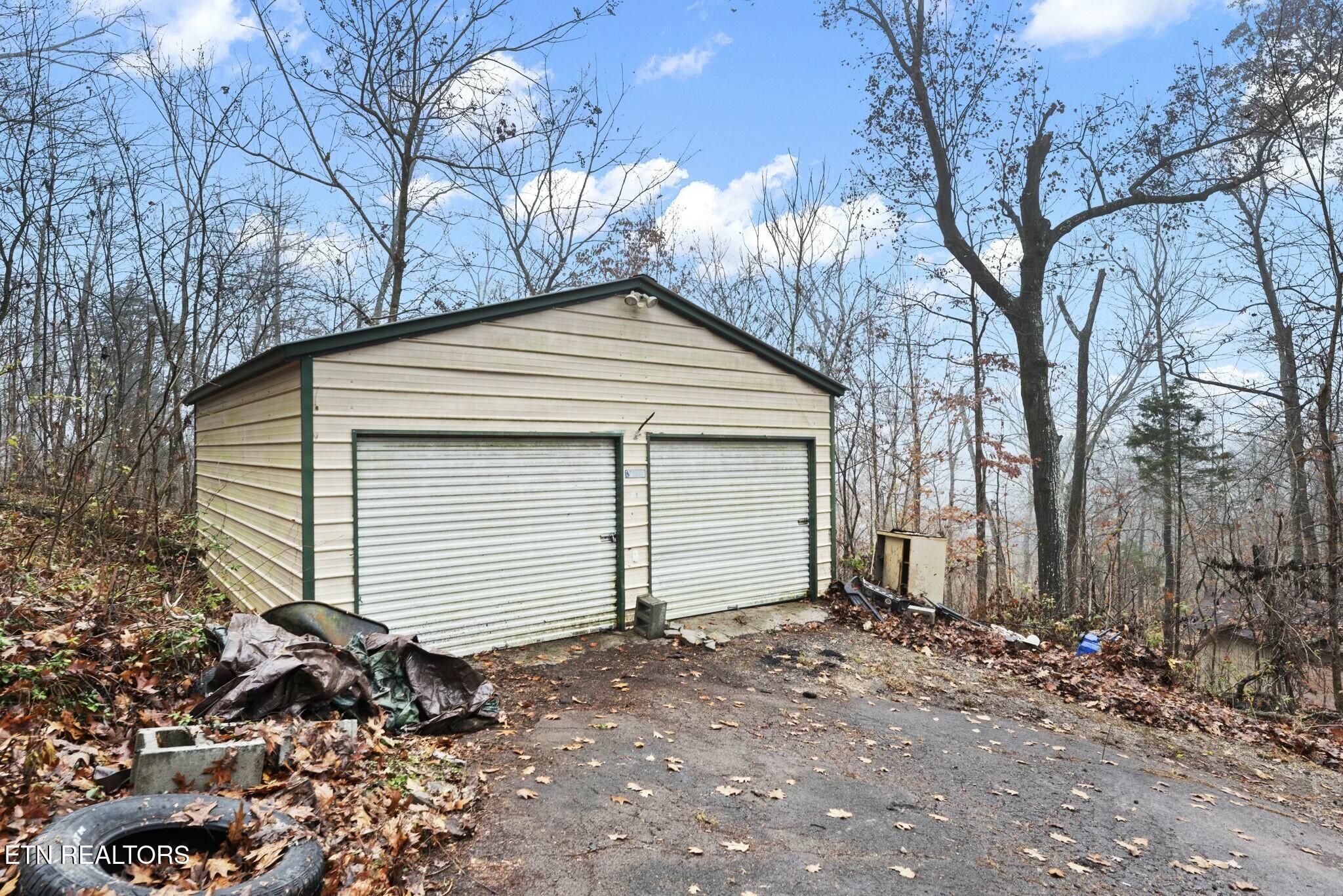 114 Loop Road Powell, TN 37849 - Photo 38 of 40 tempImageH0cWUf